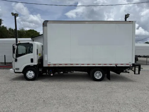 More photos of 2020 Chevrolet 4500 at DeBary Truck Sales, FL