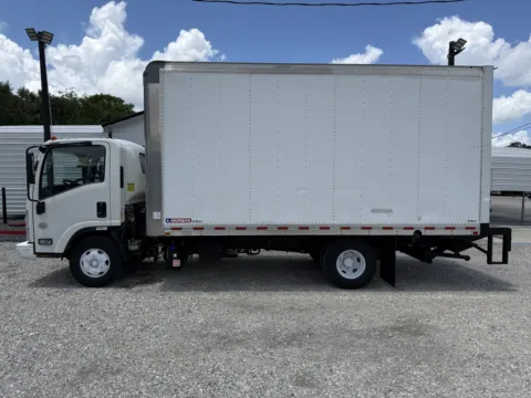 More photos of 2020 Chevrolet 4500 HD at DeBary Truck Sales, FL