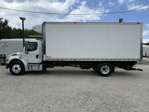 More photos of 2019 Freightliner M2 106 at DeBary Truck Sales, FL