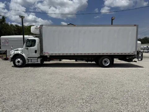 More photos of 2018 Freightliner M2 106 at DeBary Truck Sales, FL