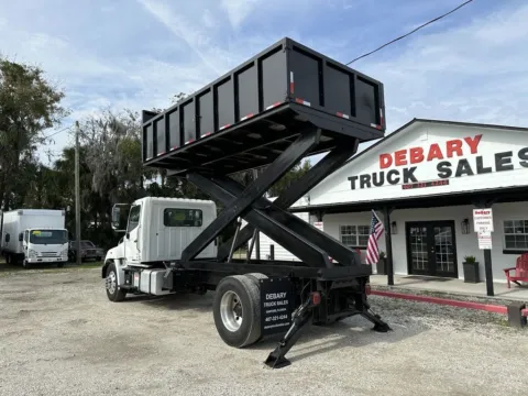 More photos of 2019 Hino 268 at DeBary Truck Sales, FL