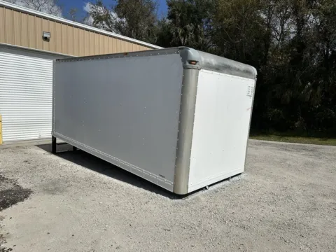 Photos of 2017 Supreme Dry Van for sale in Sanford, FL at DeBary Truck Sales