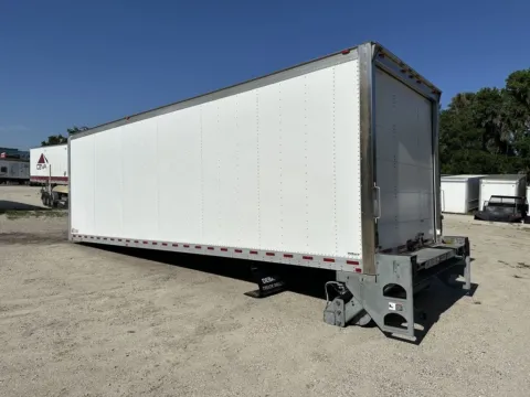 More photos of 2018 Morgan Dry Van at DeBary Truck Sales, FL