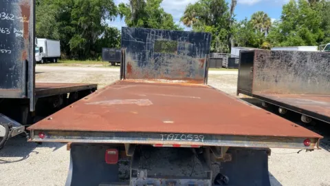 More photos of 2014 Bennett Dump at DeBary Truck Sales, FL
