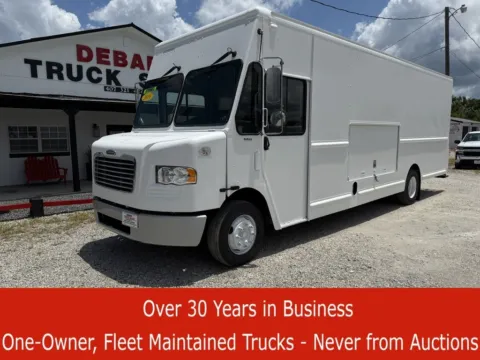 White 2017 Freightliner MT55 for sale in Sanford, FL