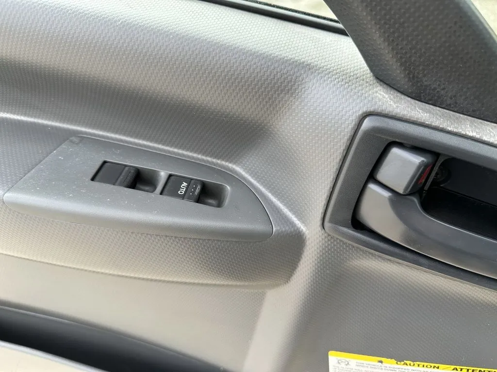 2016 Isuzu NPR XD - Photo 22