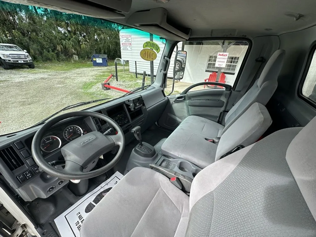 2016 Isuzu NPR XD - Photo 21