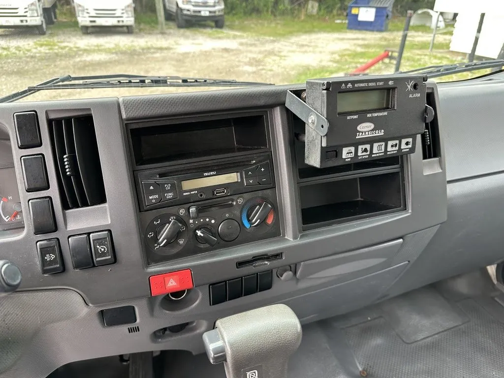 2016 Isuzu NPR XD - Photo 25