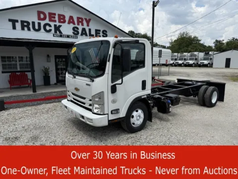 White 2020 Isuzu NPR for sale in Sanford, FL