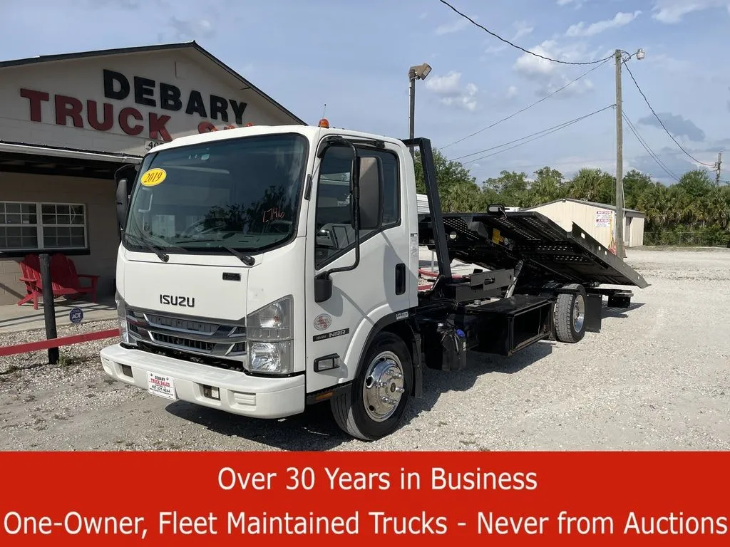White 2019 Isuzu NRR for sale in Sanford, FL
