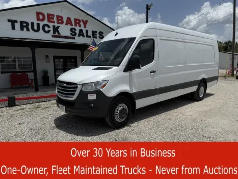 White 2021 Freightliner Sprinter 3500 for sale in Sanford, FL