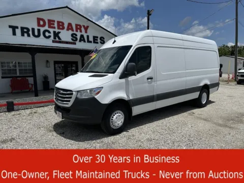 White 2019 Freightliner Sprinter 3500 XD for sale in Sanford, FL