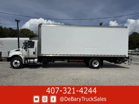 More photos of 2018 International DuraStar 4300 at DeBary Truck Sales, FL