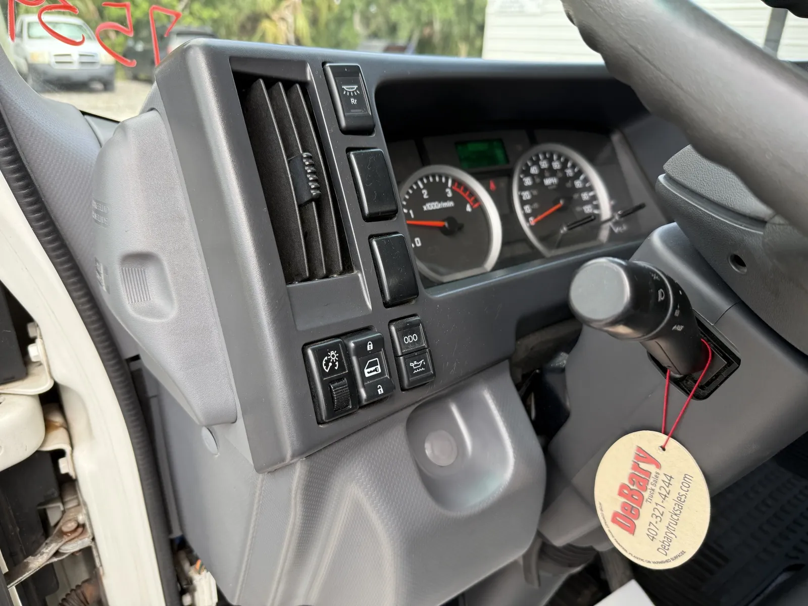2020 Isuzu NPR HD - Photo 30