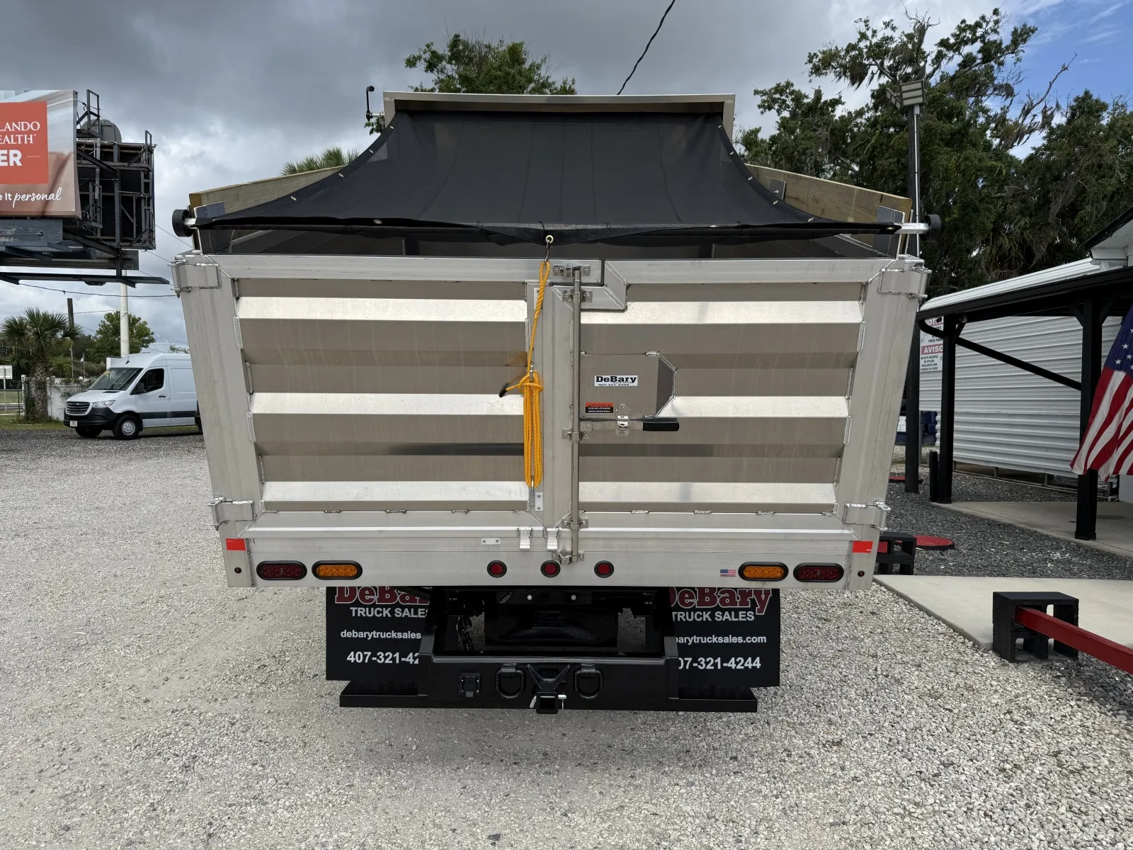 2020 Isuzu NPR HD - Photo 6