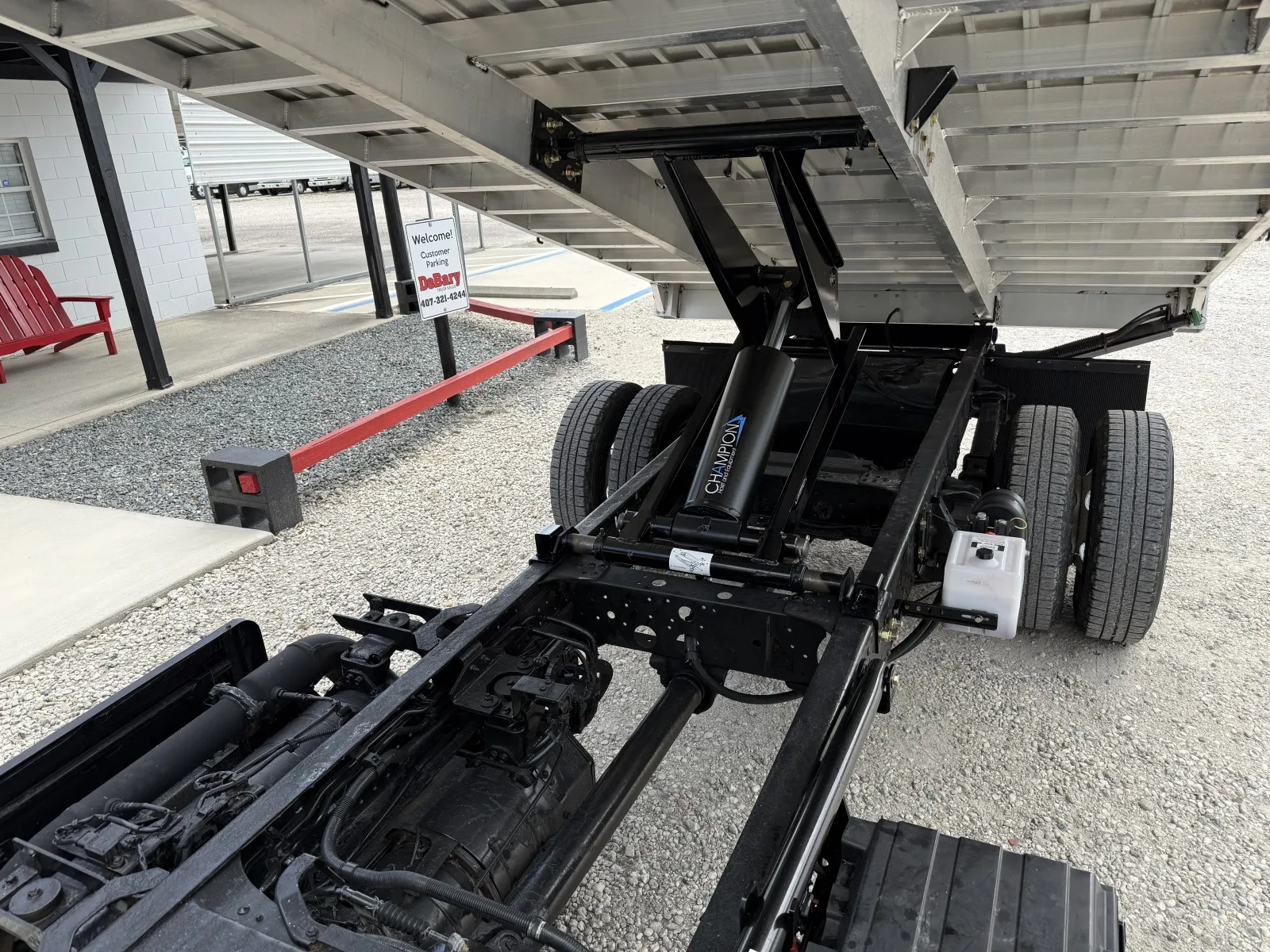 2020 Isuzu NPR HD - Photo 13