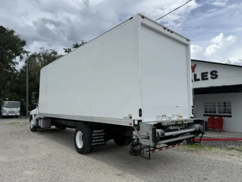 More photos of 2016 Hino 268 at DeBary Truck Sales, FL
