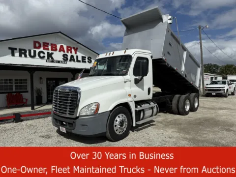 White 2017 Freightliner Cascadia for sale in Sanford, FL