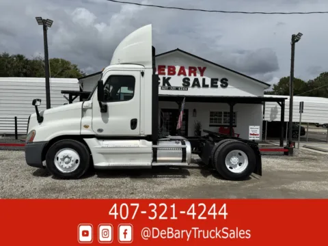 More photos of 2014 Freightliner Cascadia at DeBary Truck Sales, FL