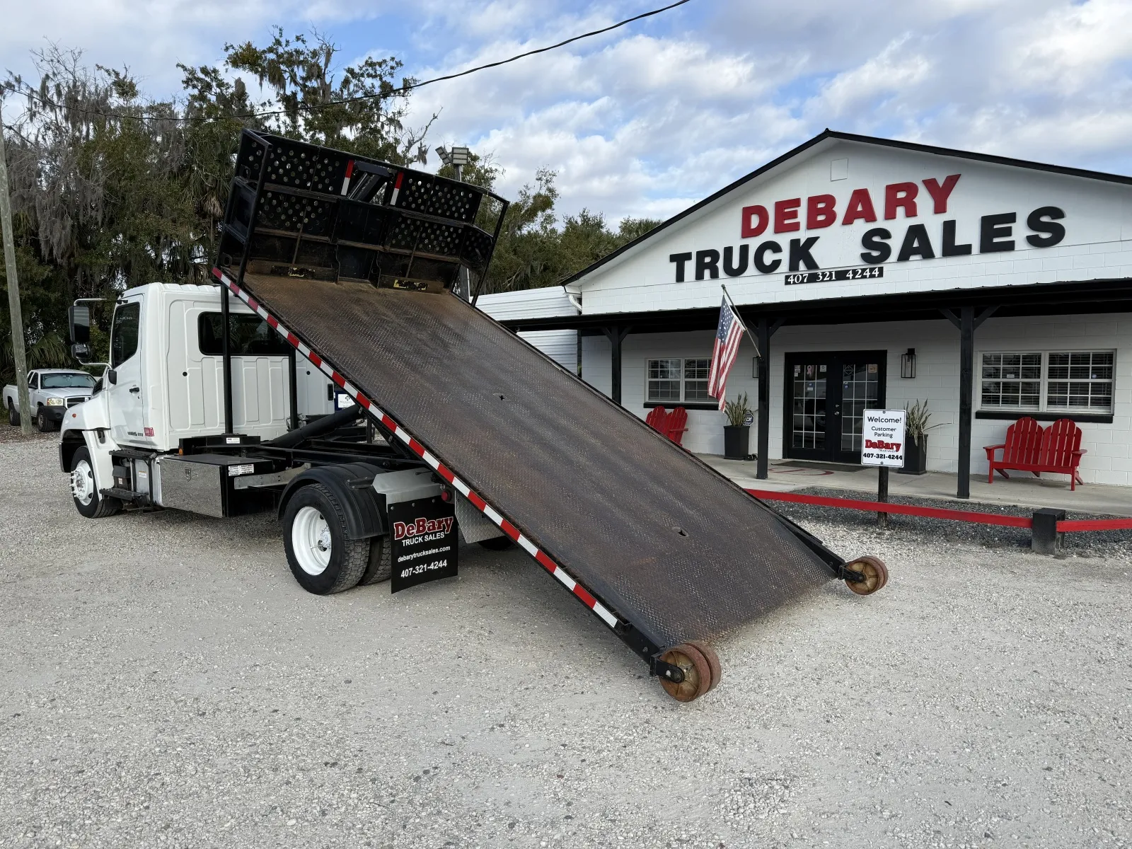 More photos of 2018 Hino 258 at DeBary Truck Sales, FL