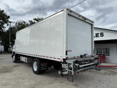 More photos of 2019 Isuzu FTR at DeBary Truck Sales, FL
