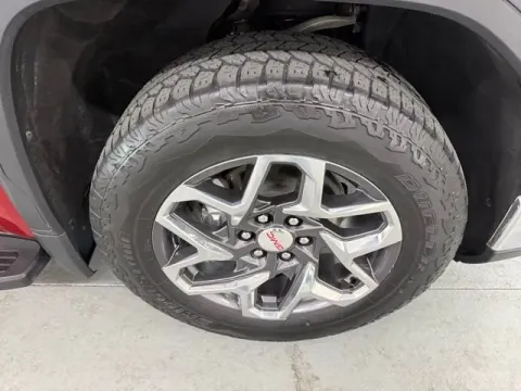 More photos of 2024 GMC Sierra 1500 SLT at Woody Folsom Chevrolet GMC, GA