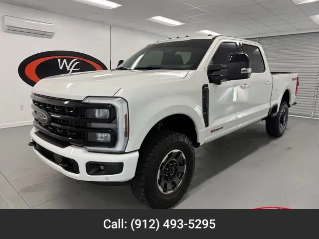 2024 Ford F-250 Super Duty Lariat's photo