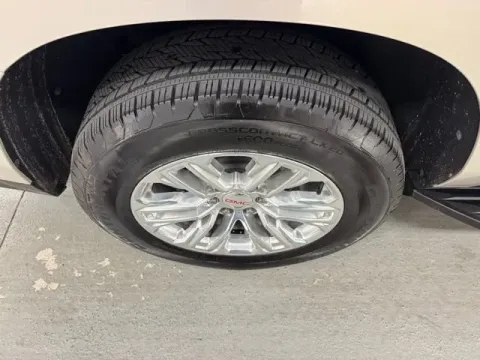 More photos of 2023 GMC Yukon XL SLT at Woody Folsom Chevrolet GMC, GA