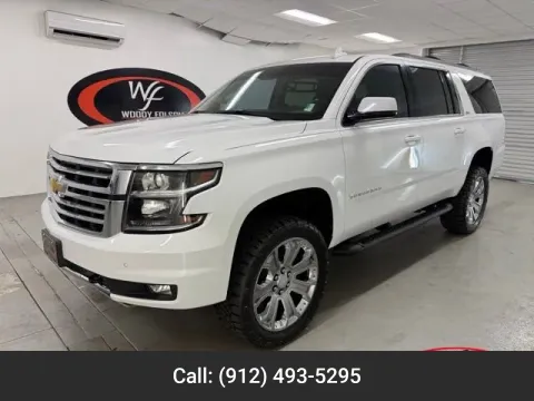 White 2017 Chevrolet Suburban LT for sale in Baxley, GA