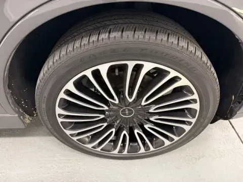 More photos of 2023 Lincoln Aviator Black Label at Woody Folsom Chevrolet GMC, GA