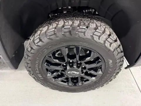 More photos of 2025 Chevrolet Silverado 2500HD LT at Woody Folsom Chevrolet GMC, GA