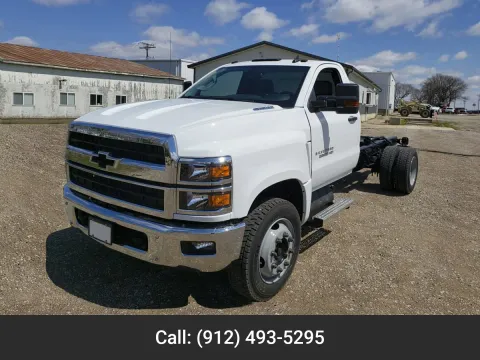White 2021 Chevrolet Silverado MD Work Truck for sale in Baxley, GA
