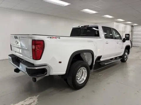 More photos of 2024 Chevrolet Silverado 3500HD LT at Woody Folsom Chevrolet GMC, GA