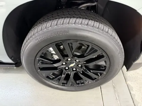 More photos of 2023 Chevrolet Suburban High Country at Woody Folsom Chevrolet GMC, GA