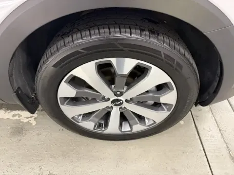 More photos of 2022 Kia Telluride EX at Woody Folsom Chevrolet GMC, GA