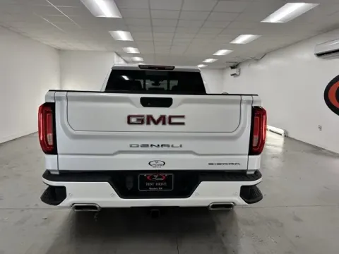 More photos of 2019 GMC Sierra 1500 Denali at Woody Folsom Chevrolet GMC, GA