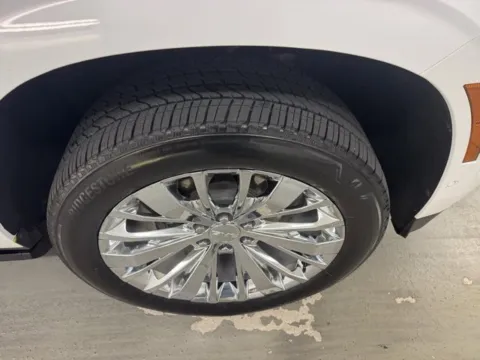 More photos of 2025 GMC Yukon XL Denali at Woody Folsom Chevrolet GMC, GA