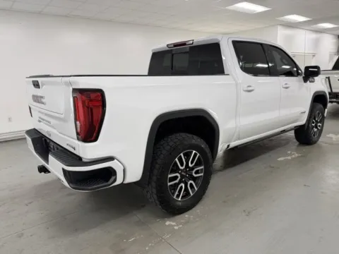 More photos of 2022 GMC Sierra 1500 AT4 at Woody Folsom Chevrolet GMC, GA