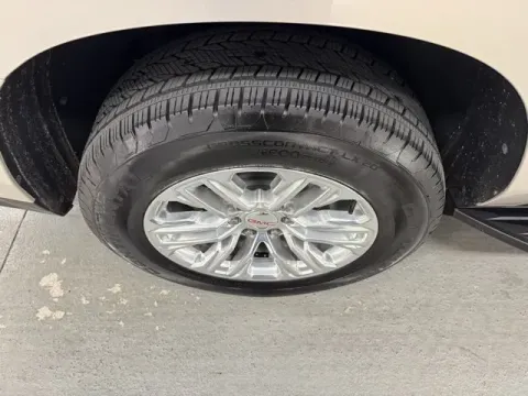 More photos of 2023 GMC Yukon XL SLT at Woody Folsom Chevrolet GMC, GA