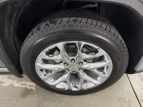 More photos of 2023 GMC Sierra 1500 Denali at Woody Folsom Chevrolet GMC, GA