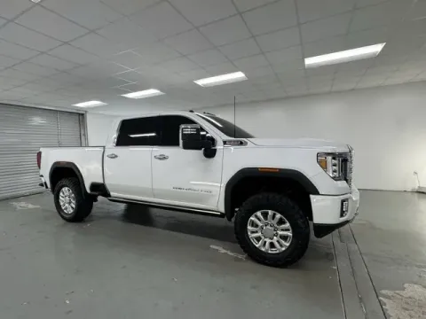 Another view of 2022 GMC Sierra 2500HD Denali for sale in Baxley, GA at Woody Folsom Chevrolet GMC