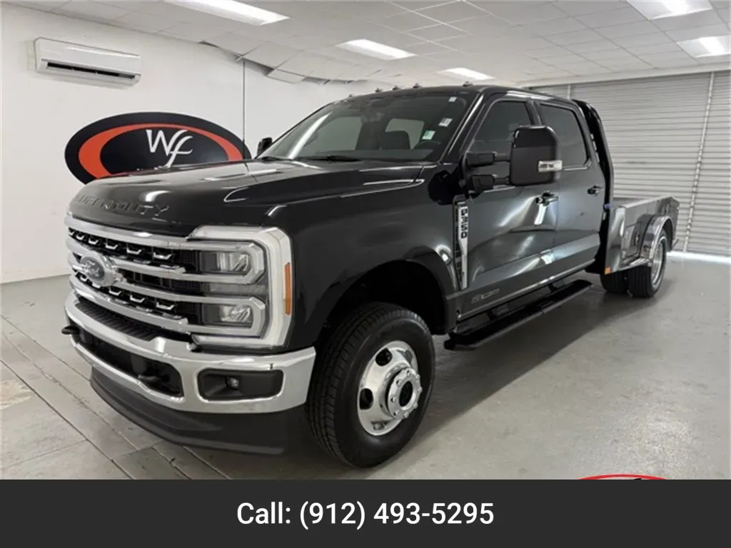 2023 Ford Super Duty F-350 DRW LARIAT for sale in Baxley, GA