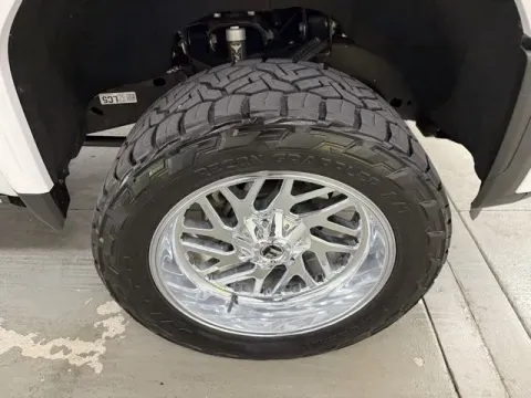 More photos of 2025 GMC Sierra 2500HD Denali at Woody Folsom Chevrolet GMC, GA