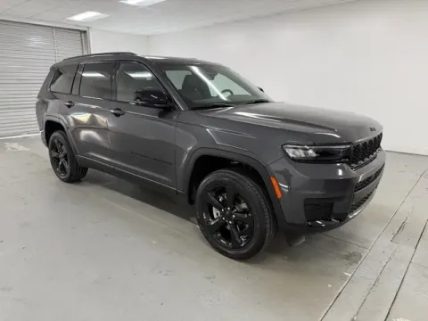 Another view of 2025 Jeep Grand Cherokee L Altitude X for sale in Baxley, GA at Woody Folsom CDJR of Baxley