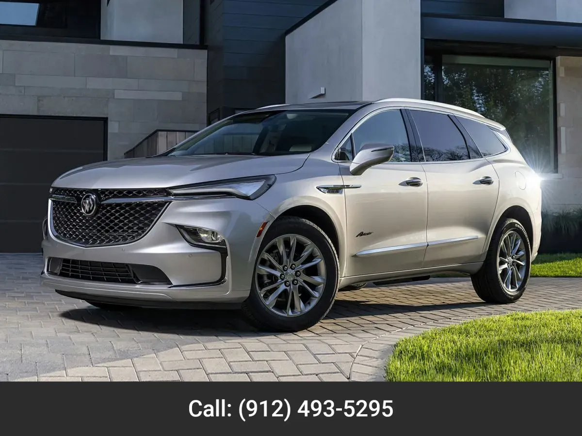 2022 Buick Enclave Essence's photo