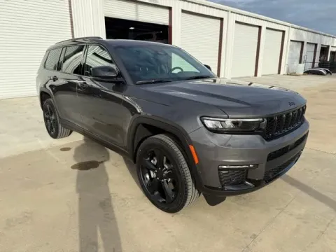 Another view of 2025 Jeep Grand Cherokee L Limited for sale in Baxley, GA at Woody Folsom CDJR of Baxley