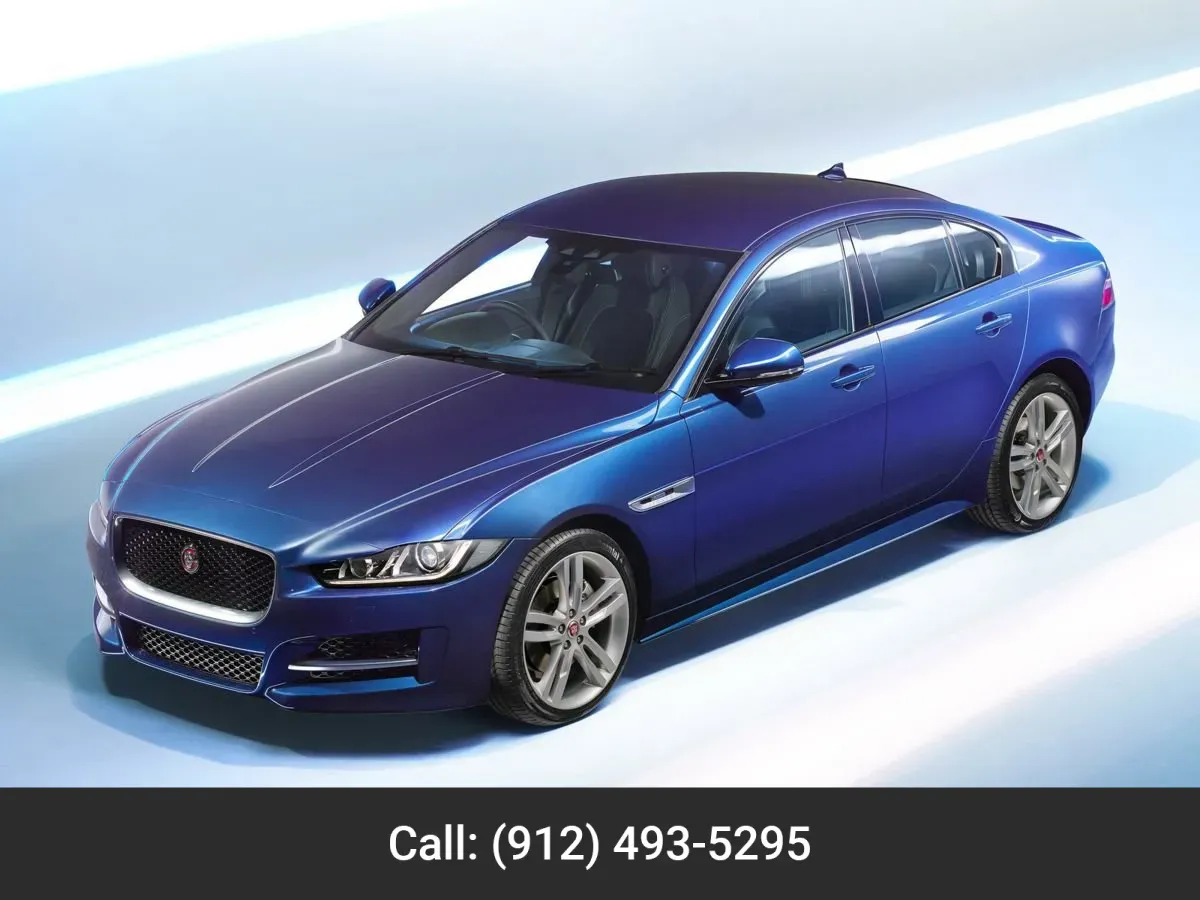 2017 Jaguar XE R-Sport's photo