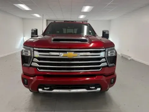 Photos of 2024 Chevrolet Silverado 2500HD High Country for sale in Baxley, GA at Woody Folsom CDJR of Baxley