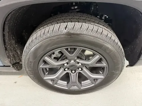 More photos of 2026 Jeep Grand Wagoneer Limited Altitude at Woody Folsom CDJR of Baxley, GA