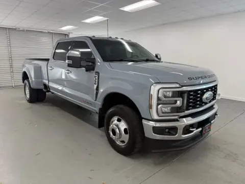 Another view of 2024 Ford Super Duty F-350 DRW LARIAT for sale in Baxley, GA at Woody Folsom CDJR of Baxley